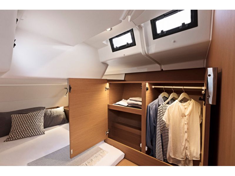 BENETEAU FIRST YACHT 53